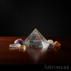 Sphatik Pyramid Premium